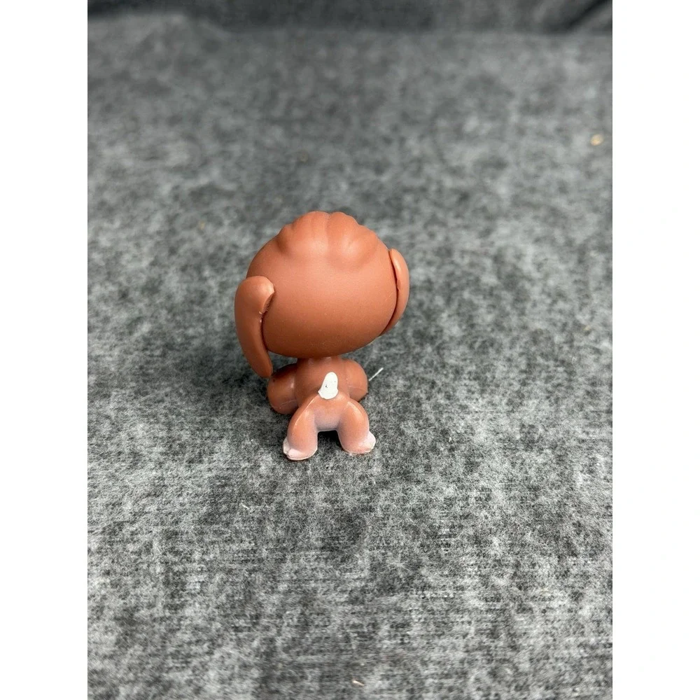 Hasbro Littlest Pet Shop Brown Dog Beagle #567 Figure 2007 Blue Eyes LPS Toy